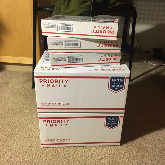 Meet your Posher, Veronica - Picture 4 of 7